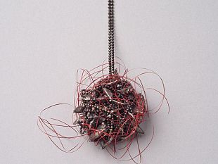 b109051758-preziosa-in-esposizione-la-piu-bella-gioielleria