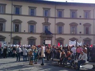 contratto-autonomie-locali-perdipendenti-pubblici-aumenti-medi-di-85-euro