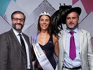 la-finale-regionale-di-miss-eleganza-toscana-a-monteriggioni