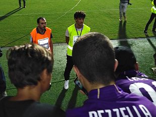 viola-analisi-sociologica-di-un-amore-viscerale-giovani-tifosi-in-aumento