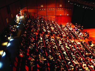 al-via-la-stagione-del-teatro-era