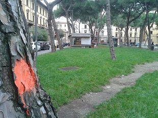 piazza-della-vittoria-lopposizione-compatta