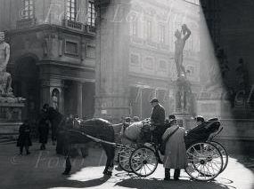 b004272256-venerdi-sera-la-notte-bianca-iniziative-no-stop-fino-alle-6-di-sabato