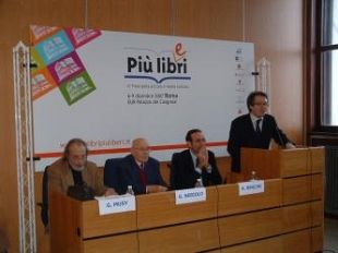 a712091415-editoria-a-roma-la-presentazione-di-oriana-fallaci-moriro-in-piedi