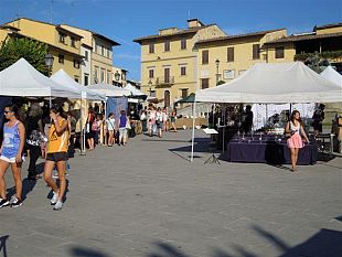 b206151313-fiesole-artigianato-in-piazza