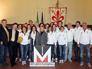 b103231429-menarini-fiorentina-waterpolo-a-palermo-contro-l-athlon-90