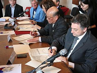 b004261436-carta-internazionale-dell-artigianato-artistico