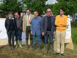 b005162115-pedalando-sull-acqua-nella-piana