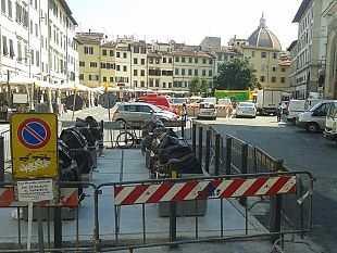 b308221730-san-lorenzo-centro-di-firenze-cantiere-aperto-fino-a-meta-ottobre