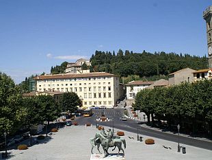 fiesole-il-sindaco-anna-ravoni-incontra-la-principessa-norah-al-saud