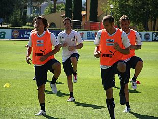 b206291410-gheri-scrive-a-barzagli-in-bocca-al-lupo-da-tutta-scandicci