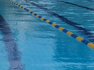 b105042308-la-piscina-costoli-avra-uno-sponsor-nel-nome