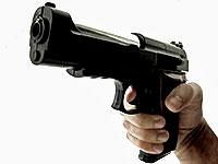 b206181415-commando-armato-a-pisa-sparatoria-tra-i-passanti-e-posti-di-blocco