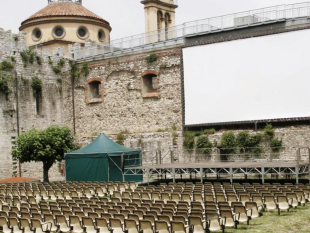 prato-il-programma-del-cinema-al-castello-dellimperatore