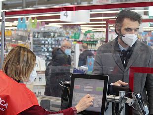 prato-il-sindaco-biffoni-dona-per-la-ricerca-e-contribuisce-alla-campagna-unicoop-firenze