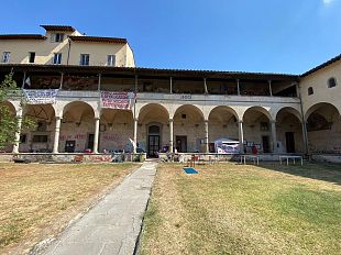 la-polveriera-10-anni-di-occupazione-del-plesso-di-santapollonia