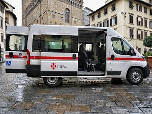 nuovo-scuolabus-ecologico-nella-flotta-fiorentina