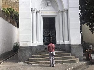 a-napoli-omaggia-enrico-caruso