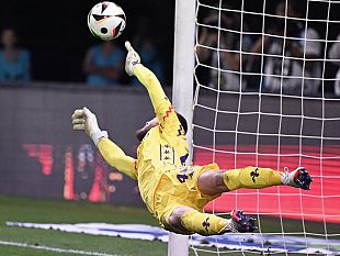 la-fiorentina-avanti-in-conference-dopo-i-rigori