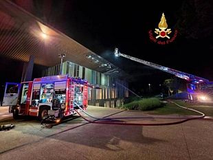 mistero-al-viola-park-fiamme-nella-notte