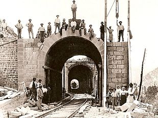 b311062253-faentina-una-storia-lunga-120-anni