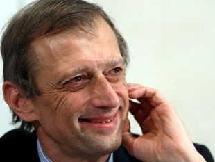 b203151433-piero-fassino-riflette-su-senso-dello-stato-e-politiche-locali