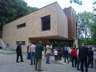 b212261842-palazzina-assi-giglio-rosso-dalla-cassazione-la-sentenza-per-il-dissequesto