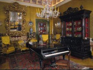 a904012234-siena-palazzo-chigi-saracini-torna-a-svelare-i-suoi-tesori