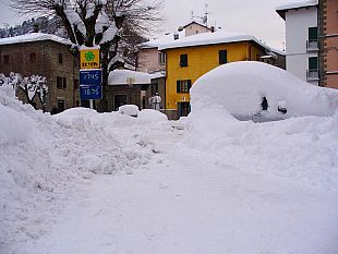 b202061353-emergenza-neve-ancora-per-una-settimana