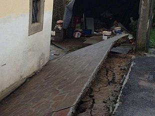 b402031926-maltempo-si-contano-le-frane-sulle-strade-regionali