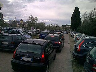careggi-parcheggio-a-pagamento-preoccupa-la-giustificazione-di-palazzo-vecchio