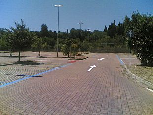 b308020906-aperto-ieri-il-parcheggio-di-via-salviati