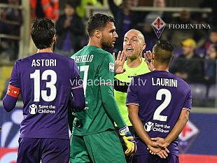 fiorentina-beffata-nel-finale-e-penalizzata-da-un-arbitraggio-discutibile