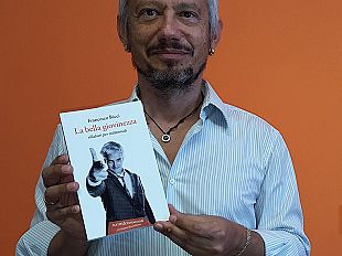 la-bella-giovinezza-il-manuale-per-genitori-e-figli