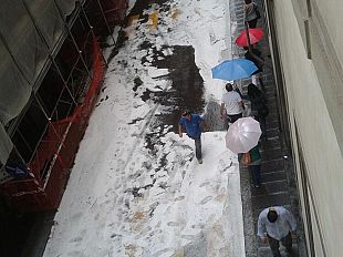 maltempo-a-firenze-la-grandinata-sembra-neve-foto