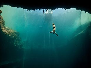 luomo-delfino-la-straordinaria-storia-di-jacques-mayol