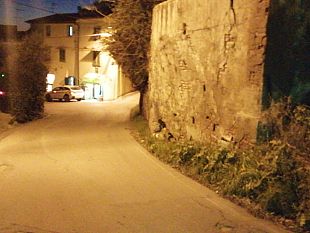 monterappoli-spanciamento-di-un-muro-di-cinta-interrotta-la-salaiola