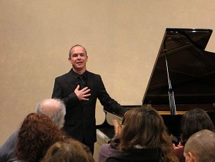 san-valentino-il-pianoforte-protagonista