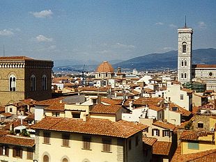 b111101421-tecnocasa-a-firenze-le-quotazioni-sono-diminuite-del-1-0