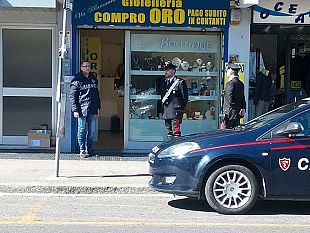 ladri-di-appartamento-tra-firenze-e-prato-refurtiva-rivenduta-o-spedita