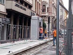 tramvia-armadi-elettrici-davanti-agli-scolopi-e-polemica