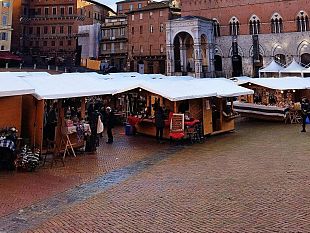 firenze-torna-la-fierucola-dellimmacolata-per-natale