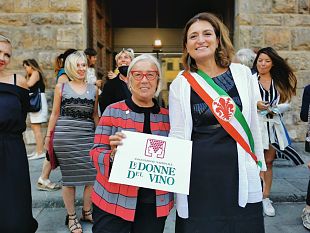 donne-del-vino-incontro-storico-a-firenze