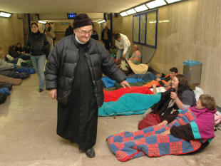 lotta-alla-poverta-30-milioni-per-le-fasce-sociali-a-rischio