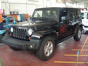 4x4fest-una-jeep-wrangler-speciale-con-comandi-manuali-per-diversamente-abili