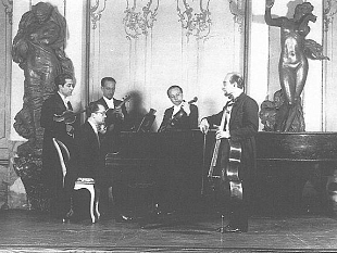 musica-concerto-di-pianoforti-storici