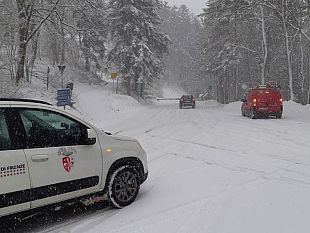 neve-circolazione-bloccata-tra-siena-e-grosseto-attivata-la-colonna-mobile