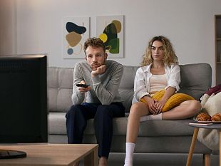 guardare-la-televisione-senza-affaticare-gli-occhi-come-fare