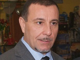 proteste-covid-anche-a-firenze-attacchi-alle-forze-dellordine-feriti-e-danni