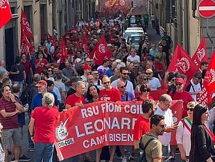 corteo-metalmeccanici-con-lassessore